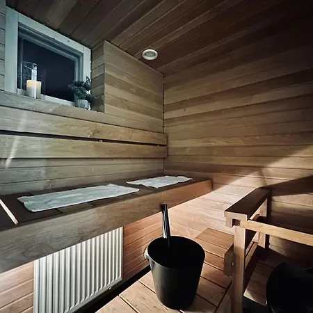 Spacious Center - Sauna - Self Check In